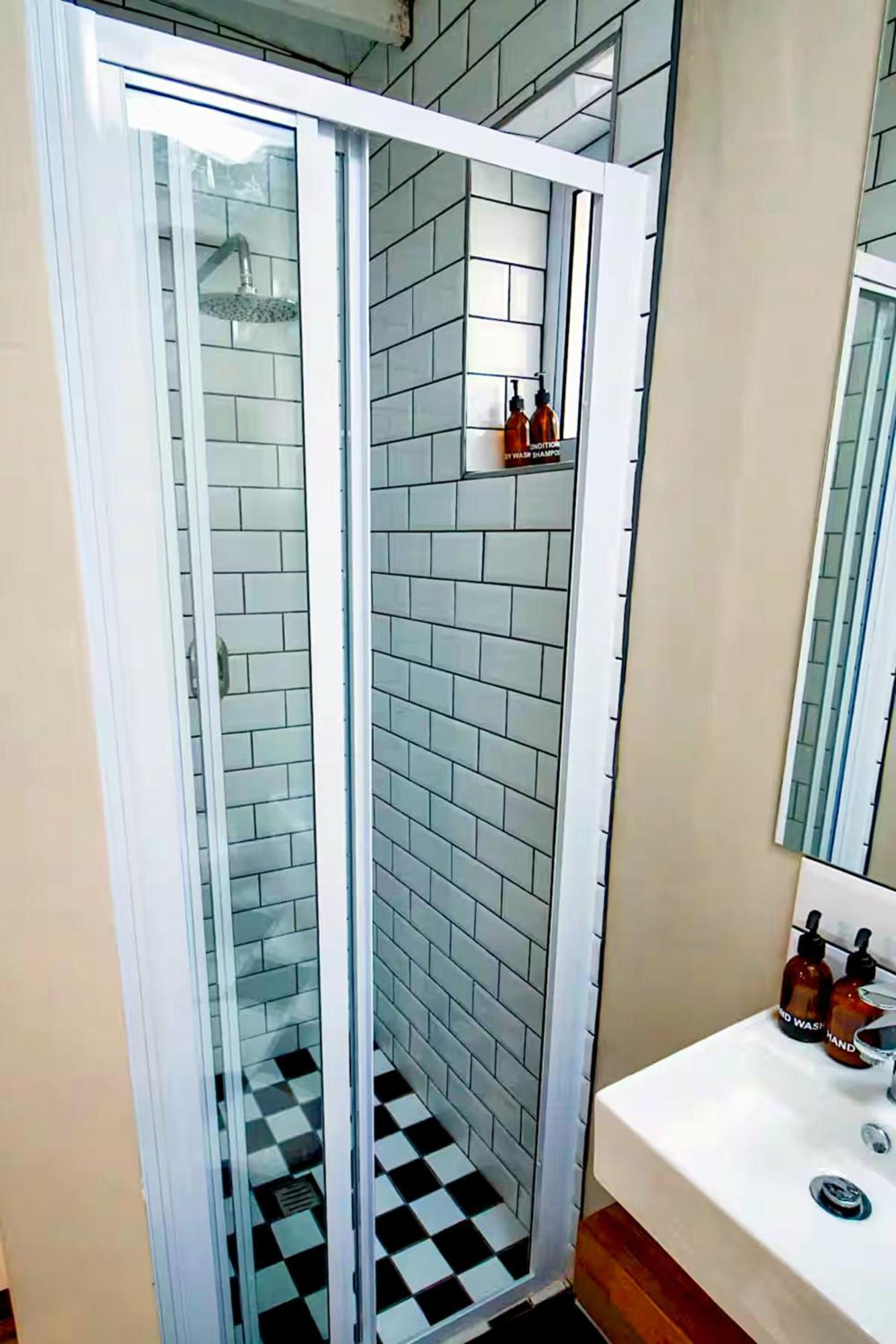 Munro Suites Порт Елизабет Екстериор снимка